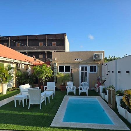 The Jazmine'S Apartment A Oranjestad Zewnętrze zdjęcie
