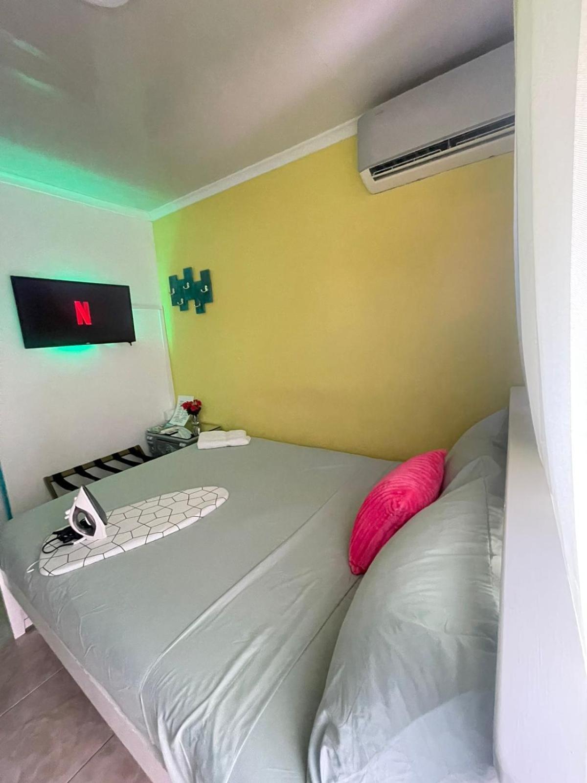 The Jazmine'S Apartment A Oranjestad Zewnętrze zdjęcie